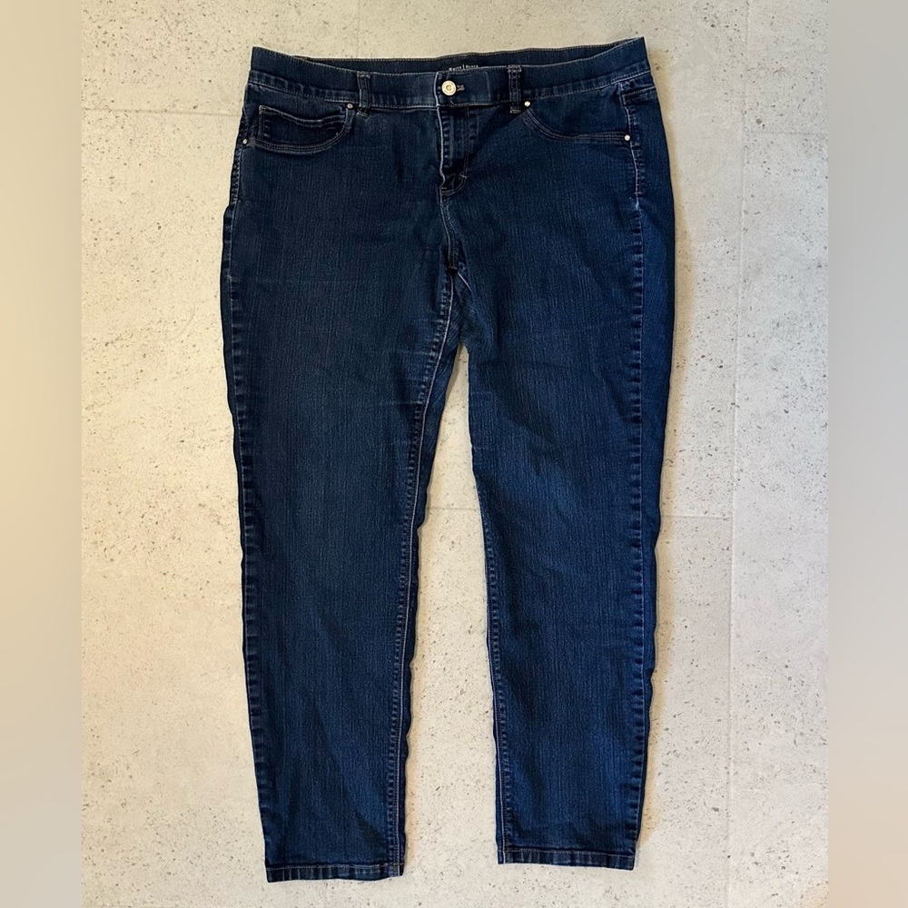 White House Black Market Dark Blue Straight Leg Jeans